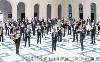 Mit sinfonischen Tänzen ins neue Jahr