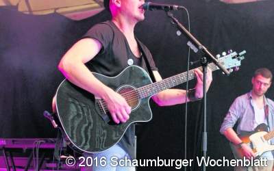 Tanzen, singen, feiern: Einmal 