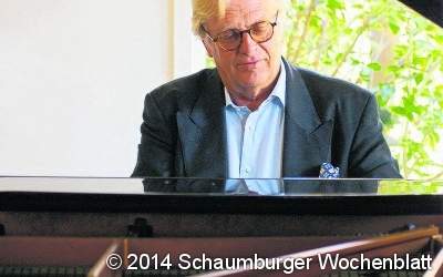 Pianist Justus Frantz spielt im Schloss