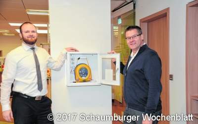Neue Defibrillatoren sind aufgehängt