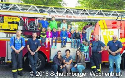 Besuch bei der Feuerwehr  lässt Kinderaugen leuchten