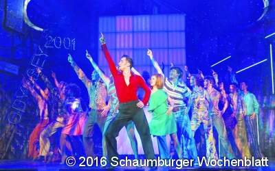 Gimme that night fever, night fever!