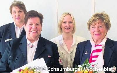 Jahresspangen in Gold verliehen