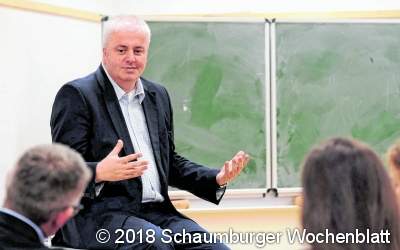 Auf Augenhöhe mit
dem Europapolitiker