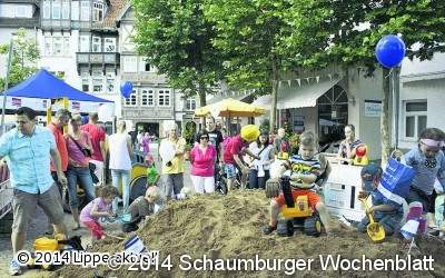 Spielparadies auf dem Sandhaufen