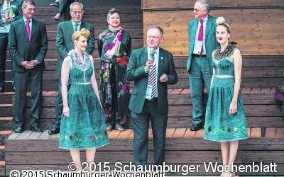 Schaumburger Tracht auf Mailänder Laufsteg