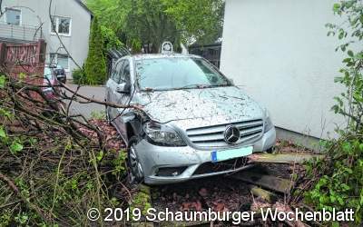 Falsches Pflichtbewußtsein führt zu einem Parkunfall