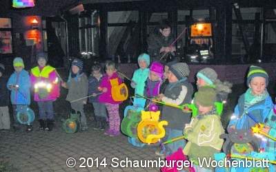 Kinder ernten den Applaus der Zaungäste