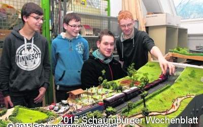 Große Ausstellung auf der Schiene