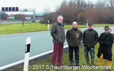 An der Auffahrt leben Mensch und Tier gefährlich