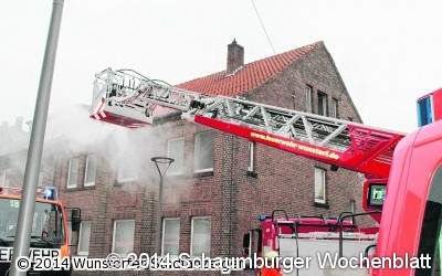Rauch und Brandgeruch aus einem Keller