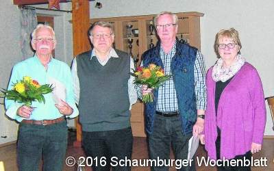 Vorstand bestätigt und Sänger geehrt