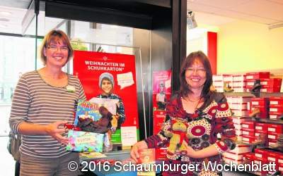 Päckchen bepackt voll mit Freude und Hoffnung