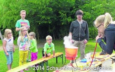 Kindergartenkinder staunen
