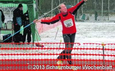 Horst Schäfer trotzt Schnee und Wind und holt Bronze
