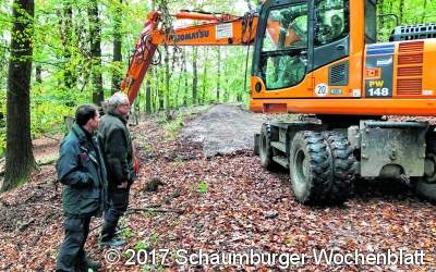 Runderneuerung für Todenmanner Wege im Wald