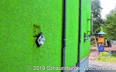 Vandalismus an zwei Schulen