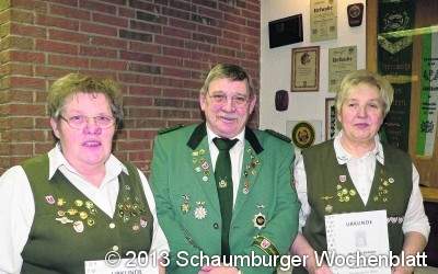 Alte Fahne erhält neuen Glanz