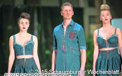 Schaumburger Tracht bei der ‚Fashion Week‘