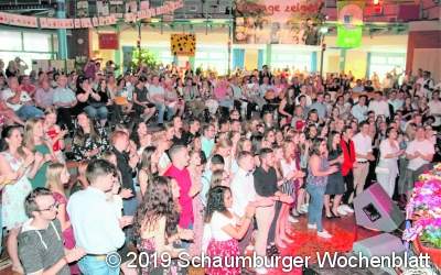 IGS Schaumburg verabschiedet Abiturienten