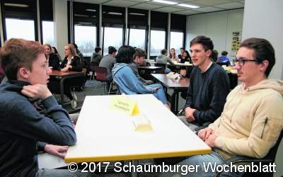 Im Kurzgespräch Einblick in Berufsalltag gewinnen