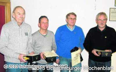 Arbeiten an Sportheim und A-Platz