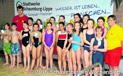 Neue Juniorretter pünktlich zur Sommersaison geprüft