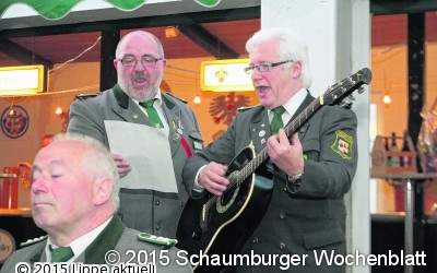Clarke komponiert neues Schützenlied