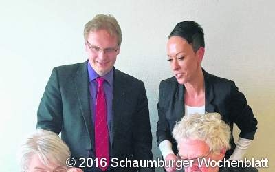 Im Alter über alle Angebote informiert