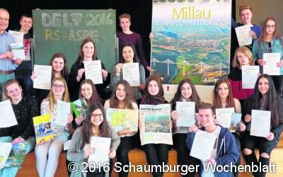 Asper Realschüler legen DELF-Prüfung ab