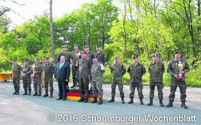 Augustdorfer Reservisten gewinnen Militärschießen