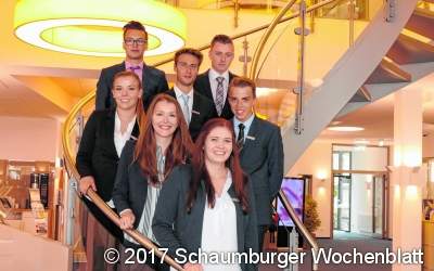 Volksbank mit neuen Auszubildenden
