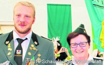 Sechs Beförderungen