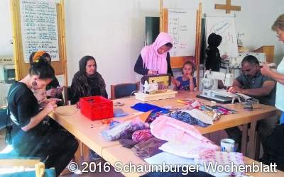 Handarbeiten im Kulturen-Café