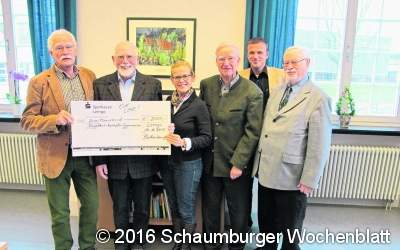 Ehemalige Schüler spenden