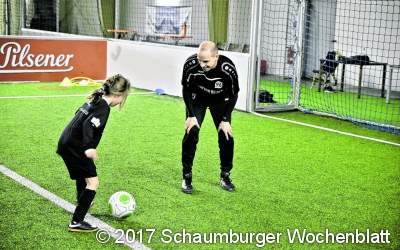 Professionelles Training bei der 96-Fußballschule zu gewinnen