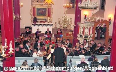 Stimmungsvoll erklingt die Musik in der Kirche