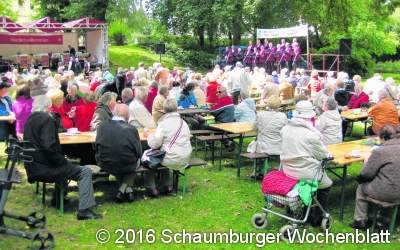 17. Blumenwallfest im Rosengarten