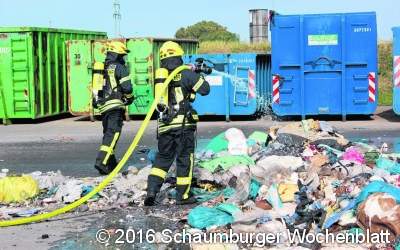 Schwelbrand im  Entsorgungszentrum