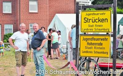 Schwarz-Rot-Goldkehlchen rockt