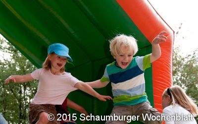 Springen, Rutschen, Spielen