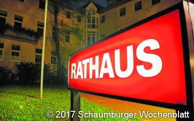 Das Nenndorfer Rathaus soll an seinem alten Standort bleiben