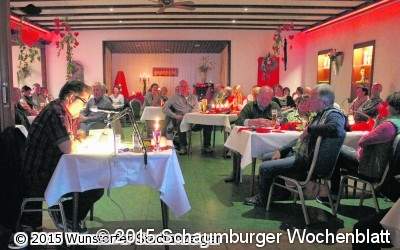 Krimi-Dinner entführt Besucher ins Mittelalter