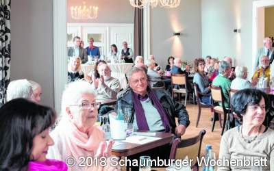 Von Frankfurt nach Bad Nenndorf: 
Die Hinzugezogenen informieren sich