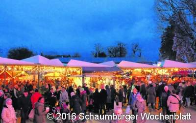 Besucheraugen leuchten im Geschenkeparadies