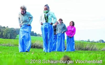 Kullernde Kartoffeln und fliegende Feger