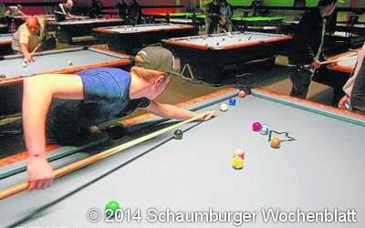 Jugendtreff im Billard-Fieber