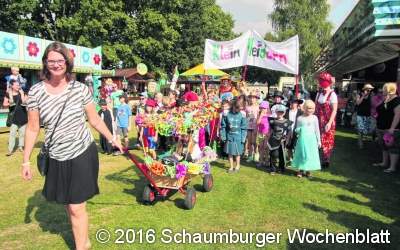 Großartiger Kinderumzug zum Festauftakt