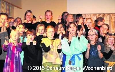Junge Darsteller bringen Musical professionell auf die Bühnenbretter