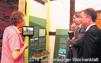 Modernes Konzept in alter Bauerndiele